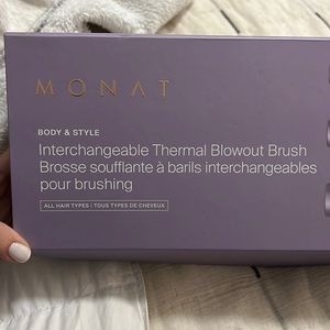 MONAT interchangeable thermal blowout brush.   This does not blow air.